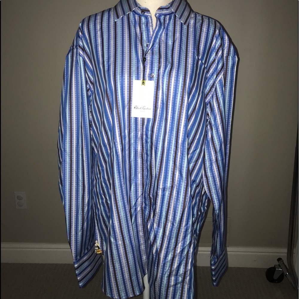 Men’s Robert Graham button down shirt